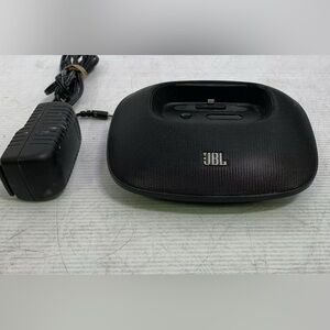 JBL Onbeat Wireless LightningConnector Microspeacker Dock Iphonee & Ipod